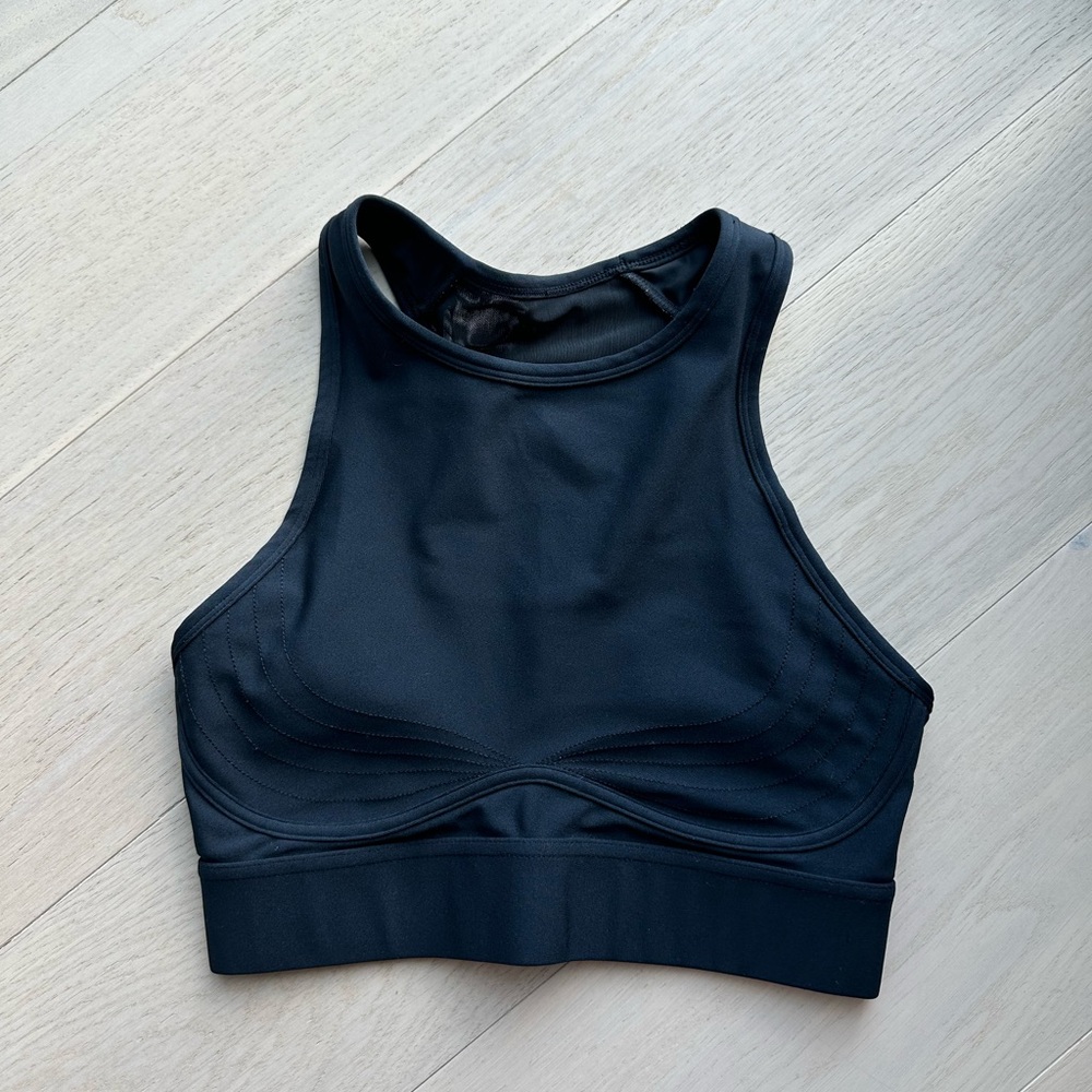 Fabletics sports bra barely worn!